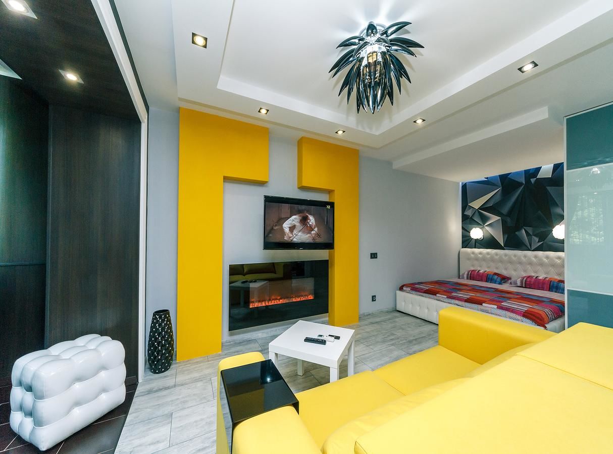 Апартаменты Luxrent Kreshatik Arenacity SkyBar Киев