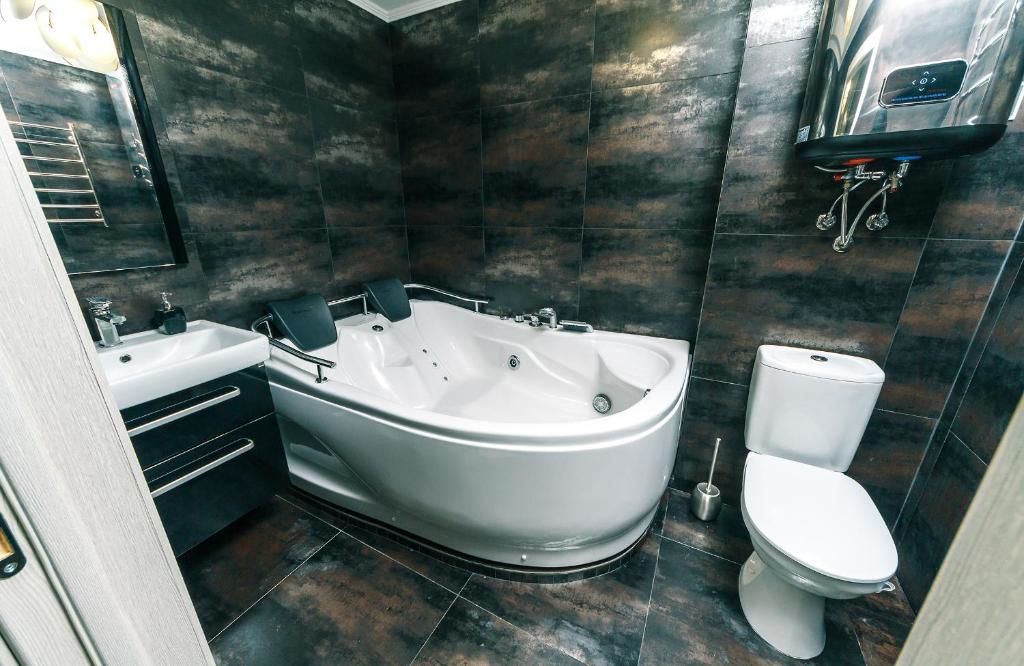 Апартаменты Luxrent Kreshatik Arenacity SkyBar Киев-64