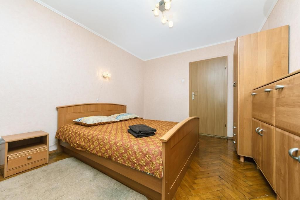 Апартаменты Luxrent Kreshatik Arenacity SkyBar Киев-68