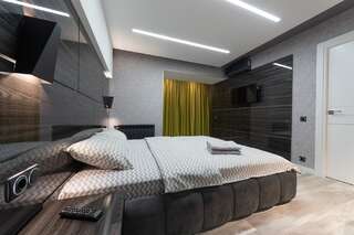 Апартаменты Luxrent Kreshatik Arenacity SkyBar Киев Суперлюкс с гидромассажной ванной-15