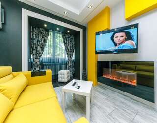 Апартаменты Luxrent Kreshatik Arenacity SkyBar Киев Апартаменты-студио Делюкс Vip с гидромассажной ванной и камином - ул. Шелковичная, 48-11