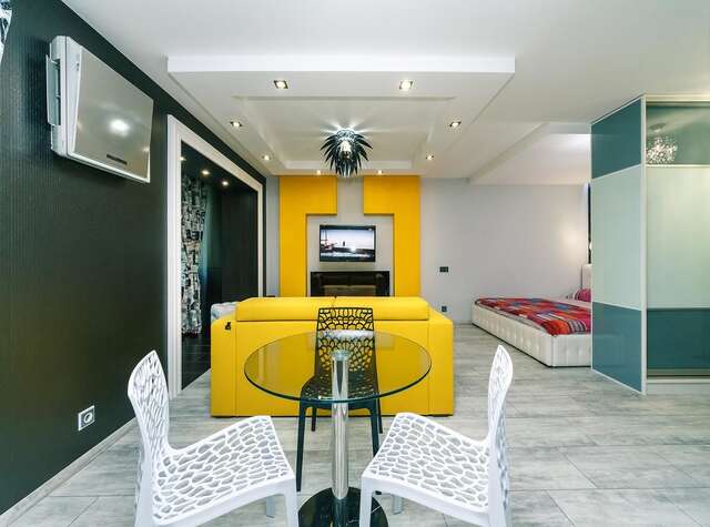 Апартаменты Luxrent Kreshatik Arenacity SkyBar Киев-41