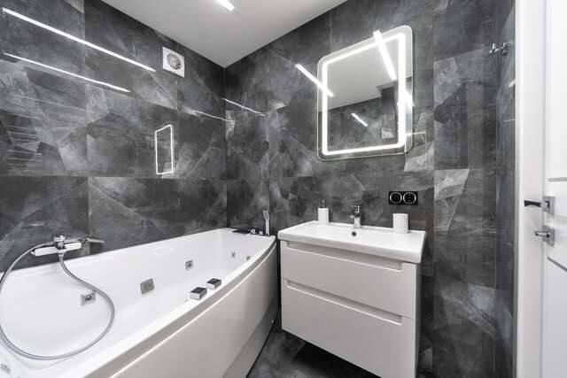 Апартаменты Luxrent Kreshatik Arenacity SkyBar Киев-7