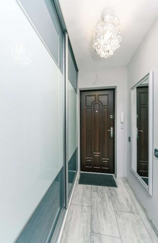 Апартаменты Luxrent Kreshatik Arenacity SkyBar Киев-52