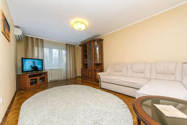 Апартаменты Luxrent Kreshatik Arenacity SkyBar Киев-64
